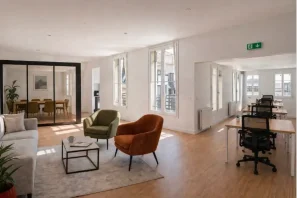 Espace indépendant - 75002 - 18 postes - 6400€