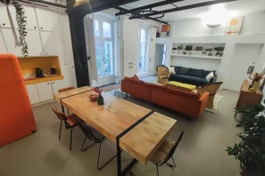 Espace indépendant - 75004 - 5 postes - 2800€