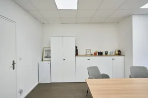Bureau privé - 59000 - 5 postes - 700€