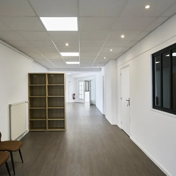 Bureau privé 12 m² 4 postes Coworking Rue de Fontenoy Lille 59000 - photo 11
