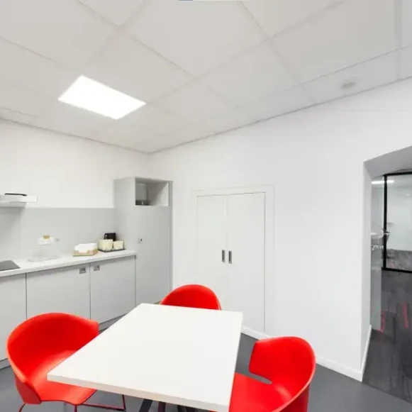 Espace indépendant 39 m² 7 postes Coworking Avenue Foch Metz 57000 - photo 9