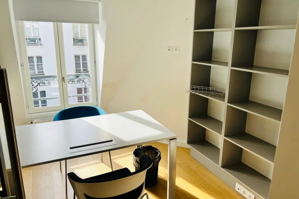 Bureau privé - 75017 - 24 postes - 10800€