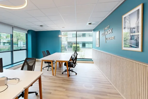 Bureau privé - 59800 - 8 postes - 2805€