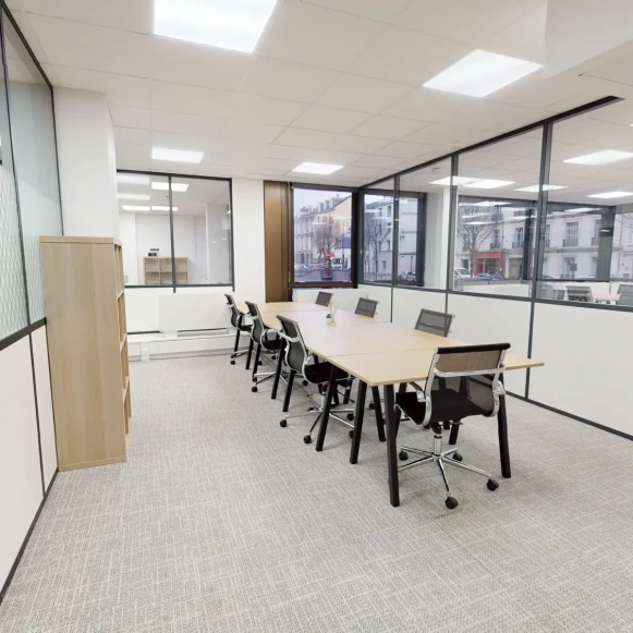 Bureau privé 22 m² 7 postes Coworking Rue Royale Saint-Cloud 92210 - photo 1