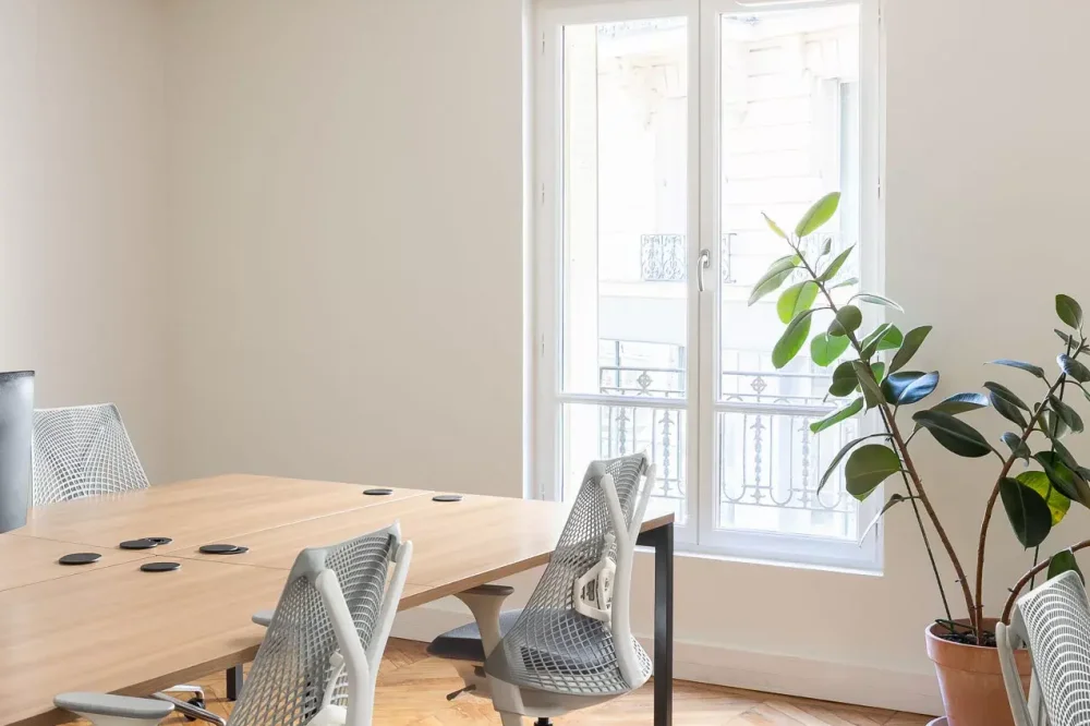 Espace indépendant - 75001 - 26 postes - 13500€