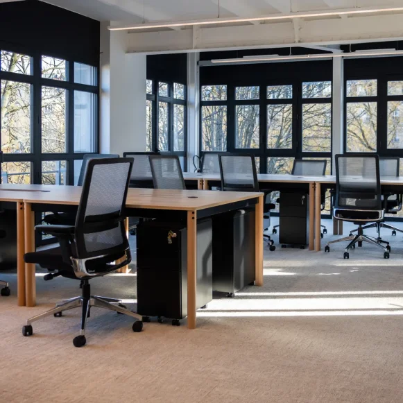 Bureau privé 57 m² 18 postes Coworking Rue Joseph de Maistre Paris 75018 - photo 12