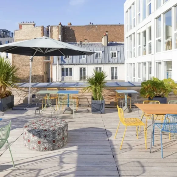 Bureau privé 900 m² 130 postes Location bureau Rue Washington Paris 75008 - photo 12