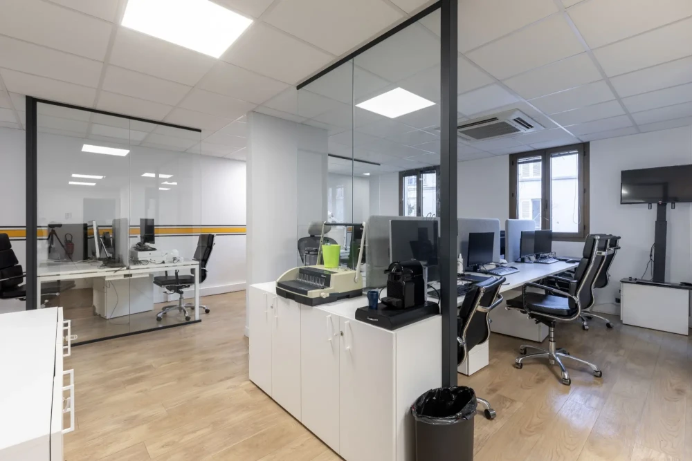 Bureau privé - 75017 - 30 postes - 14000€