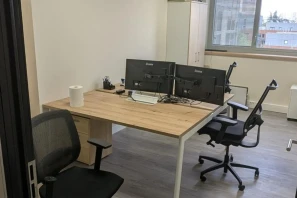 Bureau privé - 94110 - 10 postes - 2400€