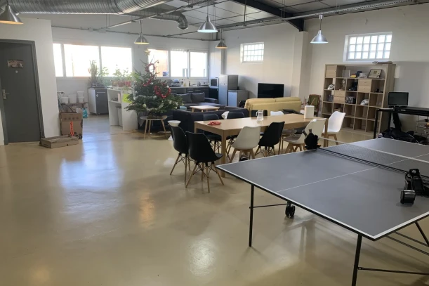 Bureau privé - 93100 - 1 poste - 300€