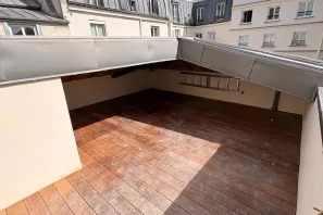 Espace indépendant - 75002 - 90 postes - 75600€