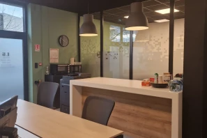 Open Space - 67600 - 4 postes - 110€