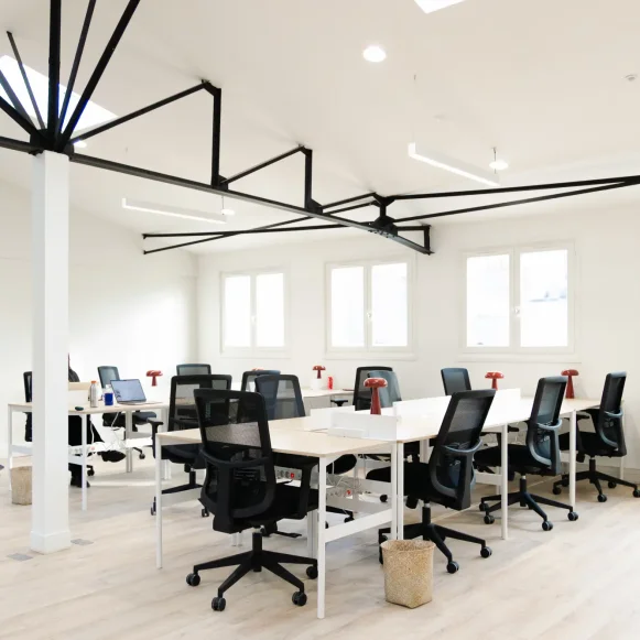 Espace indépendant 138 m² 19 postes Location bureau Rue d'Aboukir Paris 75002 - photo 1