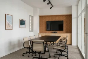 Bureau privé - 33300 - 40 postes - 14000€