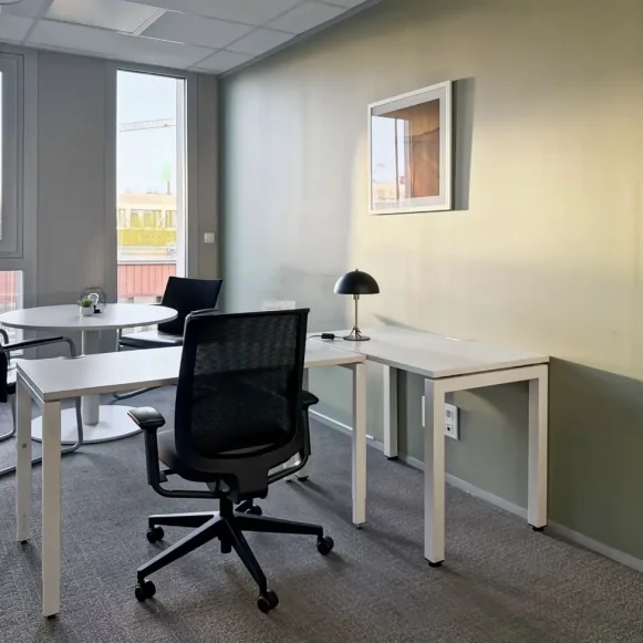 Bureau privé 10 m² 3 postes Location bureau Rue Denis Papin Villeneuve-d'Ascq 59650 - photo 7