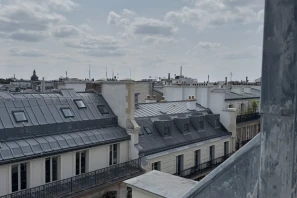 Espace indépendant - 75002 - 14 postes - 9800€
