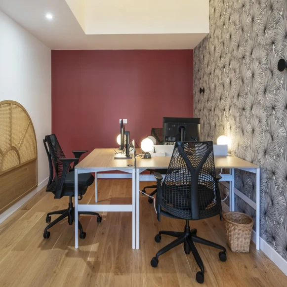 Bureau privé 158 m² 23 postes Coworking Place de la Gare des Vallées La Garenne-Colombes 92250 - photo 2