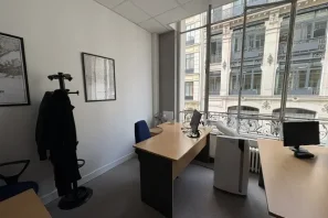 Bureau privé - 75002 - 14 postes - 3000€