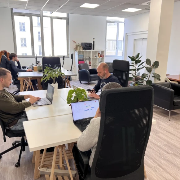 Open Space  8 postes Location bureau Rue de Wattignies Paris 75012 - photo 2