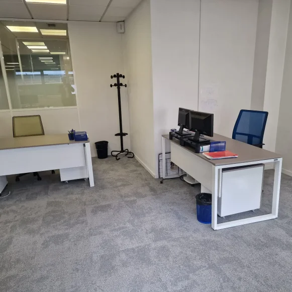 Open Space  3 postes Location bureau Avenue Emile Baudot Palaiseau 91120 - photo 9