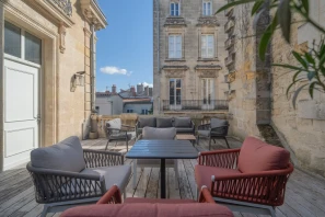 Bureau privé - 33000 - 4 postes - 1800€