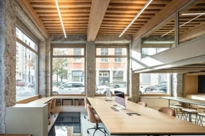 Open Space - 69004 - 7 postes - 250€