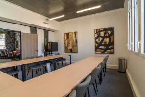 Bureau privé - 14800 - 4 postes - 1919€