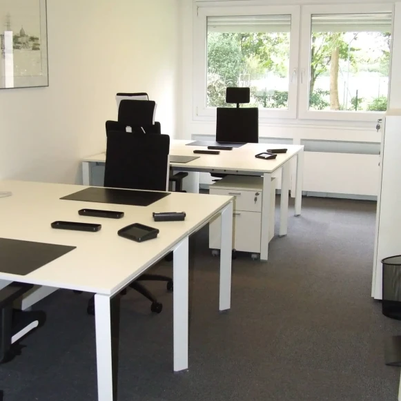 Bureau privé 22 m² 4 postes Coworking Boulevard Vincent Gâche Nantes 44200 - photo 2