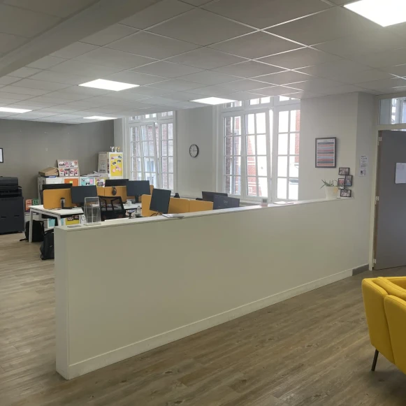 Bureau privé 148 m² 15 postes Coworking Place de la Gare Lille 59800 - photo 7