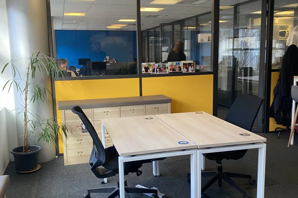 Bureau privé - 69009 - 8 postes - 1600€