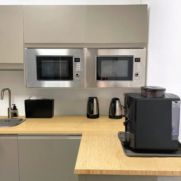Bureau privé 23 m² 7 postes Location bureau Rue Feydeau Paris 75002 - photo 9
