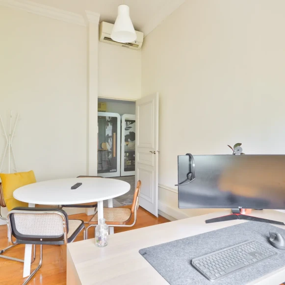 Bureau privé 135 m² 18 postes Coworking Rue de la République Lyon 69001 - photo 6