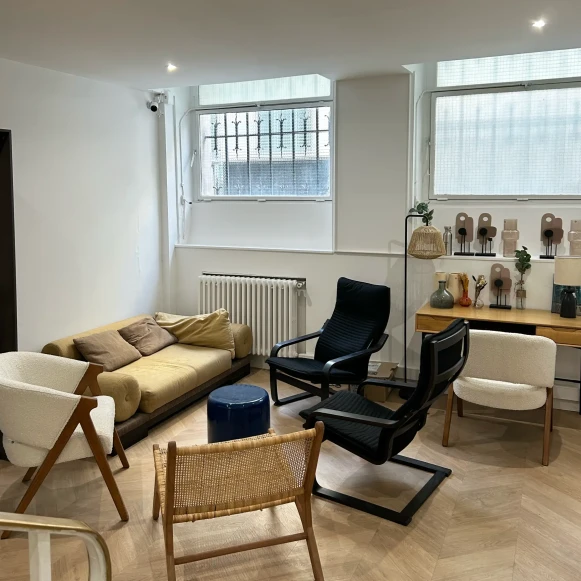 Bureau privé 50 m² 14 postes Location bureau Rue Chaptal Paris 75009 - photo 10