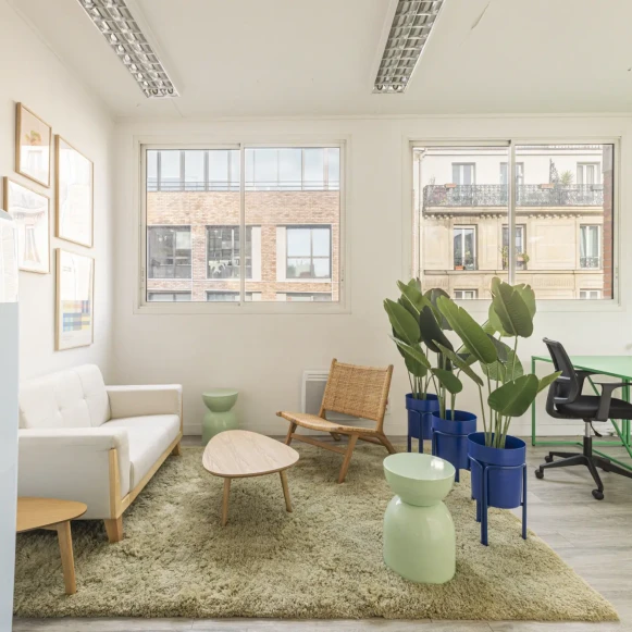Espace indépendant 100 m² 16 postes Location bureau Rue de Charonne Paris 75011 - photo 4
