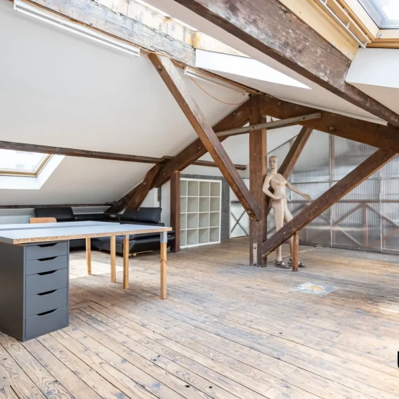 Bureau privé 50 m² 5 postes Location bureau Rue Mariton Saint-Ouen-sur-Seine 93400 - photo 1