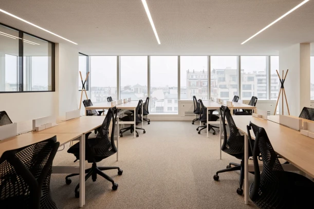 Bureau privé - 92200 - 41 postes - 36490€