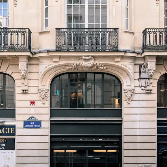 Open Space  15 postes Location bureau Rue Ambroise Thomas Paris 75009 - photo 9