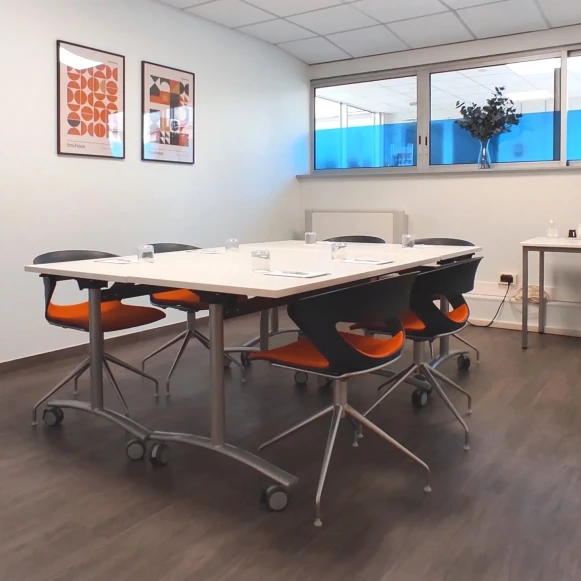 Bureau privé 18 m² 2 postes Coworking Chemin de la Crabe Toulouse 31300 - photo 7