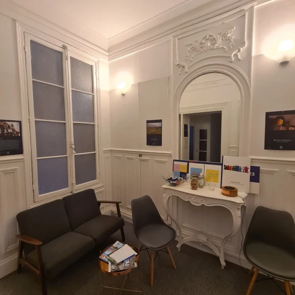 Bureau privé 16 m² 6 postes Location bureau Rue du Helder Paris 75009 - photo 4