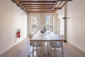 Espace indépendant - 75002 - 6 postes - 2700€