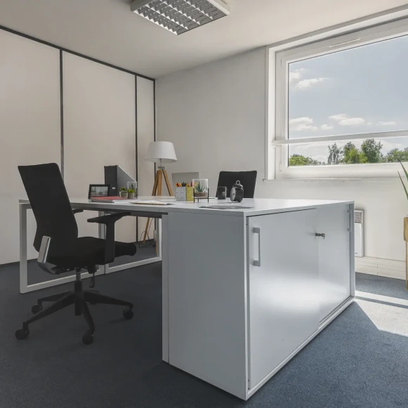 Bureau privé 32 m² 6 postes Coworking Avenue de la Créativité Villeneuve-d'Ascq 59650 - photo 1