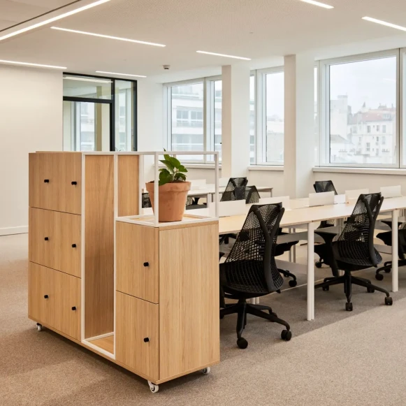 Bureau privé 18 m² 6 postes Location bureau Avenue Charles de Gaulle Neuilly-sur-Seine 92200 - photo 10