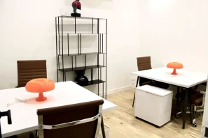 Bureau privé - 75010 - 5 postes - 2500€