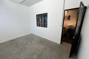 Bureau privé - 75016 - 3 postes - 700€