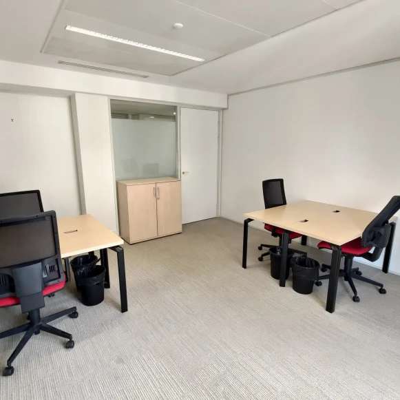 Bureau privé 21 m² 5 postes Coworking Rue Scribe Paris 75009 - photo 4