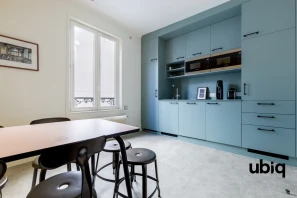 Bureau privé - 75011 - 4 postes - 2478€