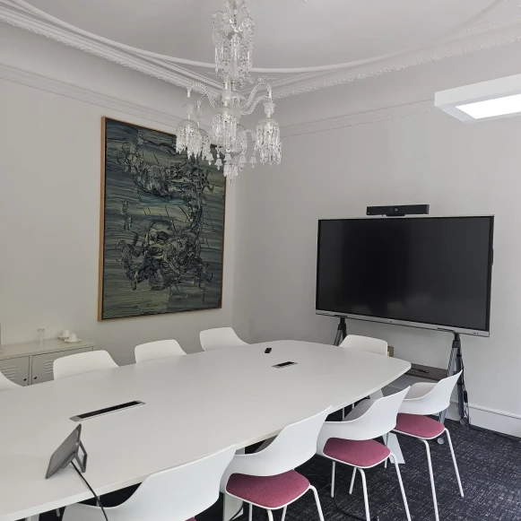 Bureau privé 35 m² 6 postes Location bureau Avenue Kléber Paris 75016 - photo 1