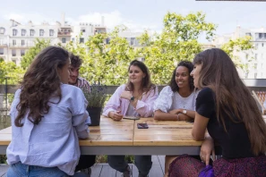 Open Space - 75013 - 1 poste - 279€