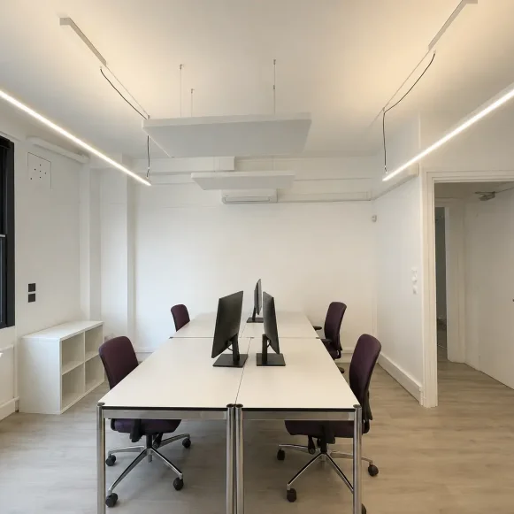 Bureau privé 23 m² 7 postes Location bureau Rue Feydeau Paris 75002 - photo 2