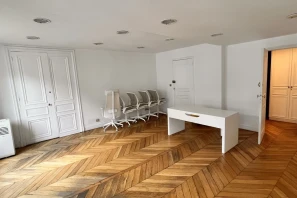 Bureau privé - 75002 - 6 postes - 2200€